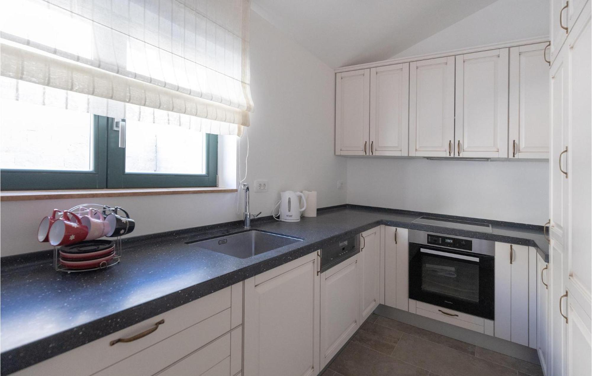 Lovely Home In Klek With House A Panoramic View Екстер'єр фото